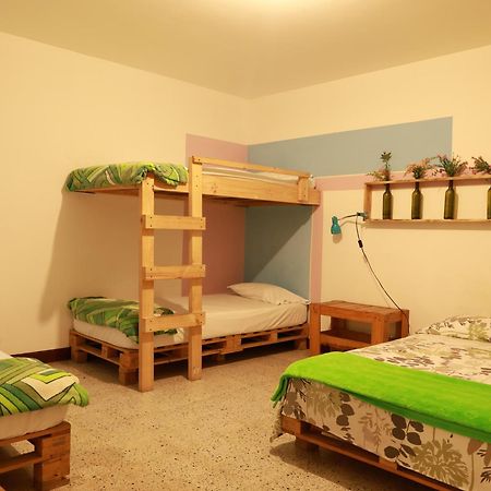 Hostal Rich Medellín Eksteriør billede