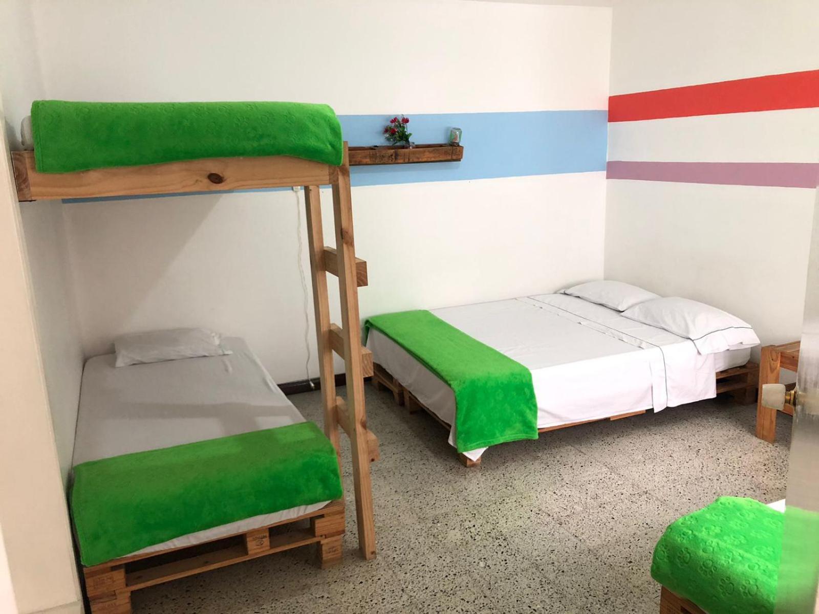 Hostal Rich Medellín Eksteriør billede