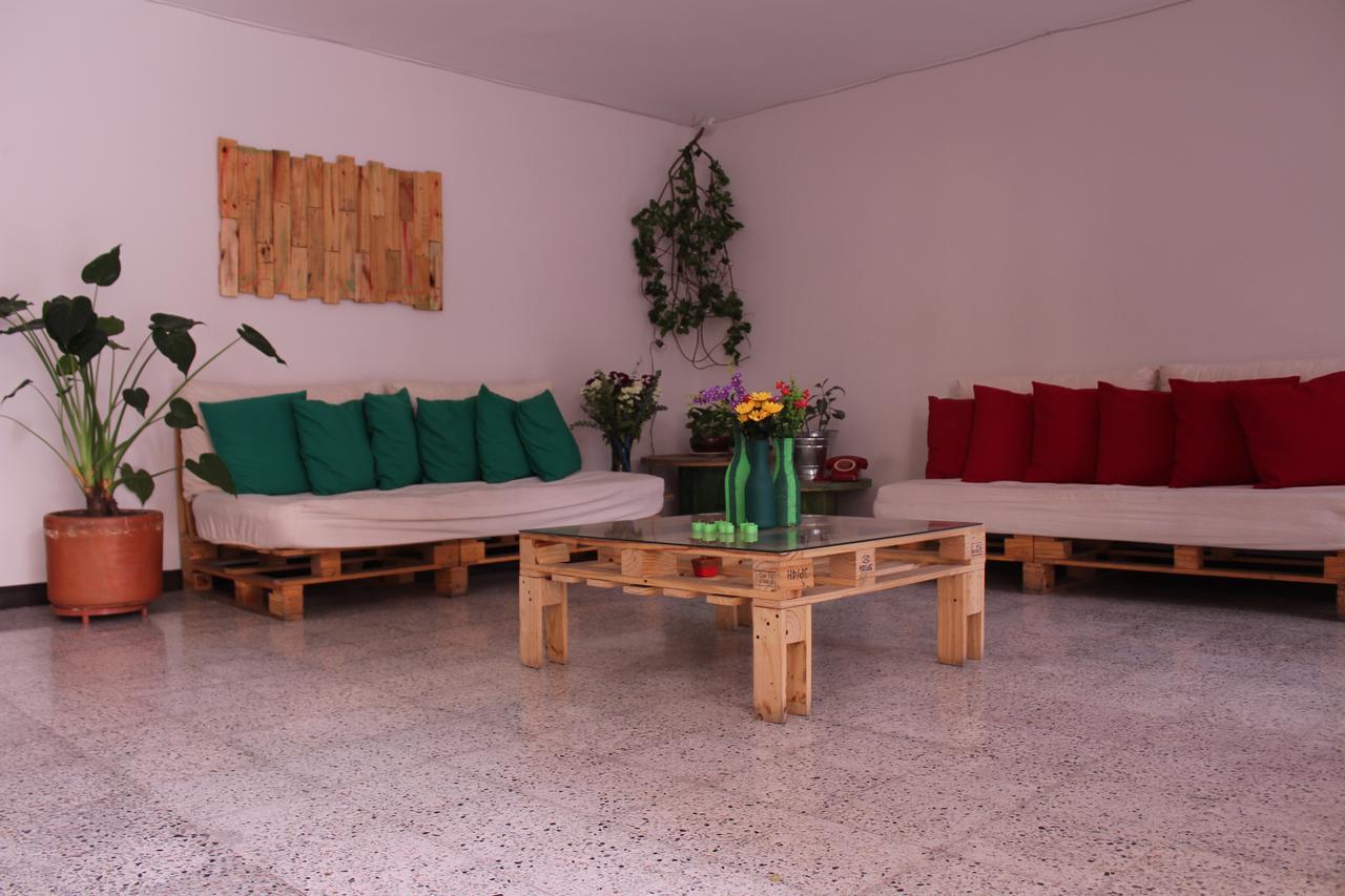 Hostal Rich Medellín Eksteriør billede